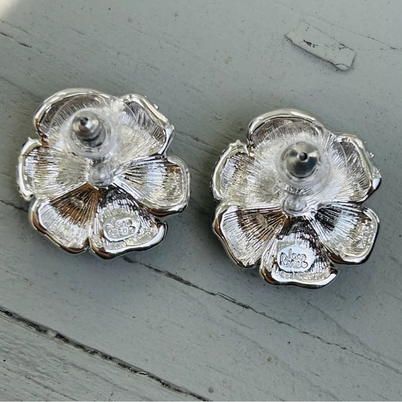 Vintage QVC Joan Rivers Classics Collection Black Enamel Rose Earrings - Picture 4 of 4